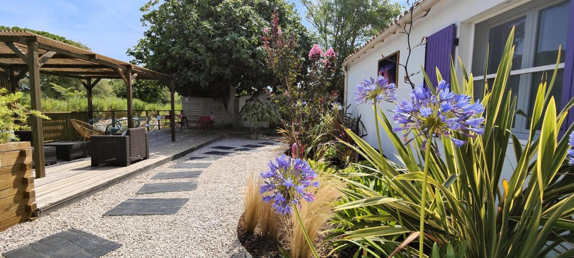 Aparthotel Logis Le Nid Du Pont De Gau Saintes-Maries-de-la-Mer Exteriér fotografie